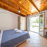 Villa Plousia