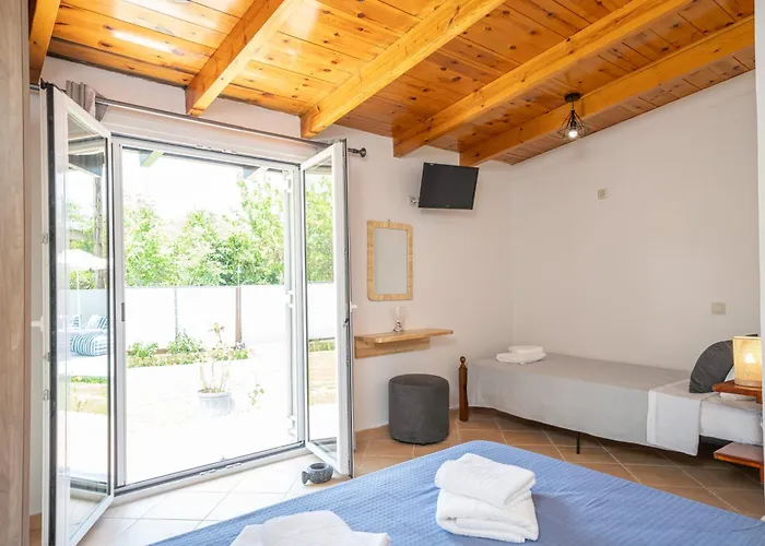 Villa Plousia *