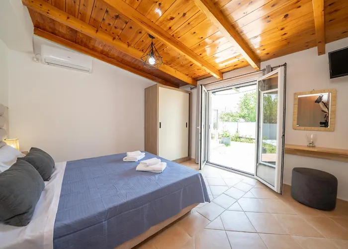 Villa Plousia