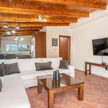 Plousia Willa Grizata