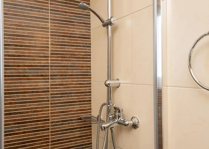 Plousia Βίλα Grizata